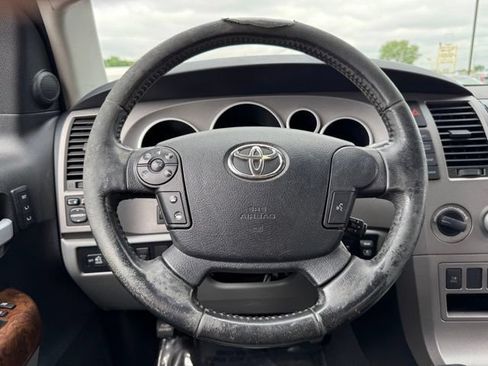 Used 2013 Toyota Tundra Limited w/ Memory Pkg AWD/4WD image 27