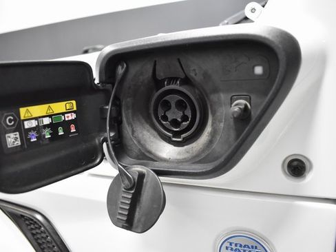 Used 2022 Jeep Wrangler Unlimited Sahara 4xe w/ Cold Weather Group image 42