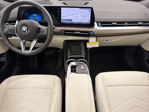 New 2026 BMW X1 xDrive28i w/ Technology Package AWD/4WD image 15