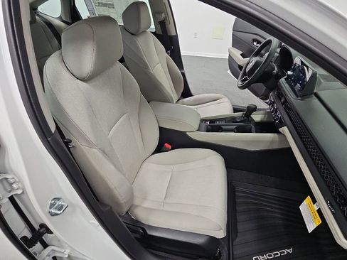 New 2026 Honda Accord LX image 35