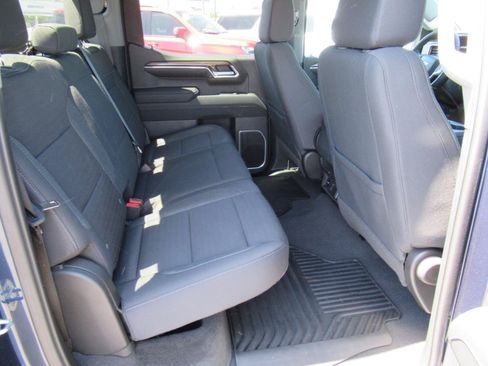 Certified 2023 Chevrolet Silverado 1500 LT AWD/4WD image 30