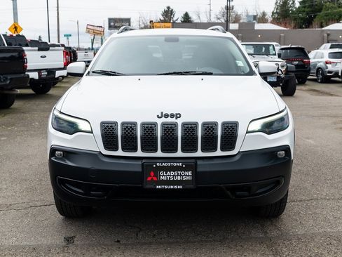 Used 2020 Jeep Cherokee Latitude w/ Quick Order Package 26F North image 2