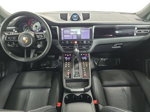 Certified 2025 Porsche Macan S AWD/4WD image 13