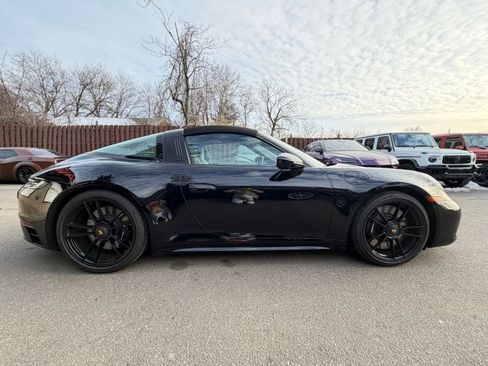 Used 2022 Porsche 911 Targa 4 GTS image 5