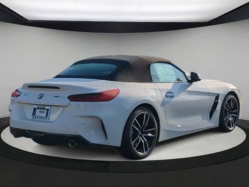 New 2026 BMW Z4 sDrive30i image 8
