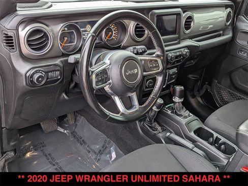 Used 2020 Jeep Wrangler Unlimited Sahara image 21