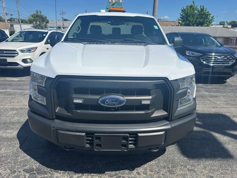 Used 2016 Ford F150 XL w/ Equipment Group 101A Mid AWD/4WD image 4