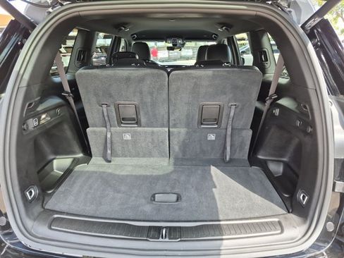 Used 2025 Jeep Grand Cherokee L Limited AWD/4WD image 6