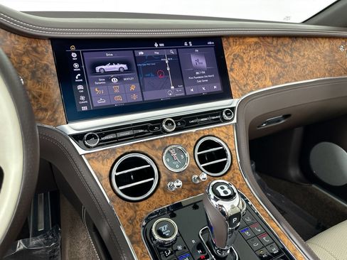 Certified 2022 Bentley Continental GT AWD/4WD image 15