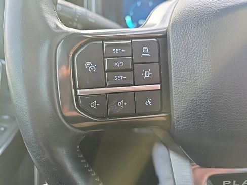 Used 2024 Ford F350 Platinum w/ FX4 Off-Road Package image 18