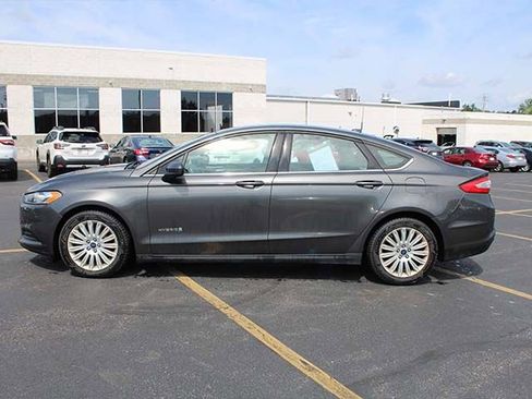 Used 2016 Ford Fusion S FWD image 7