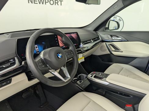 New 2026 BMW X1 xDrive28i w/ Technology Package AWD/4WD image 11