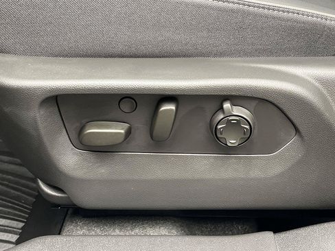 Used 2026 Buick Envision Avenir AWD/4WD image 11