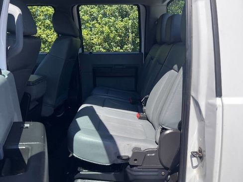 Used 2016 Ford F250 XL w/ Power Equipment Group RWD image 20