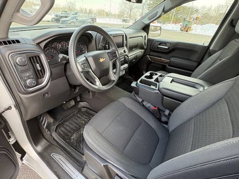 Used 2020 Chevrolet Silverado 1500 LT RWD image 11