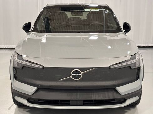 New 2026 Volvo EX30 Cross Country Ultra w/ Protection Package Premier image 3