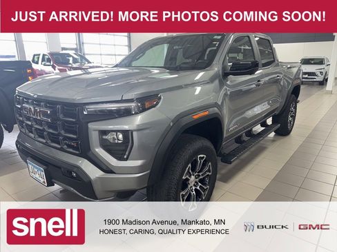 Used 2023 GMC Canyon AT4 w/ AT4 Premium Package AWD/4WD image 1