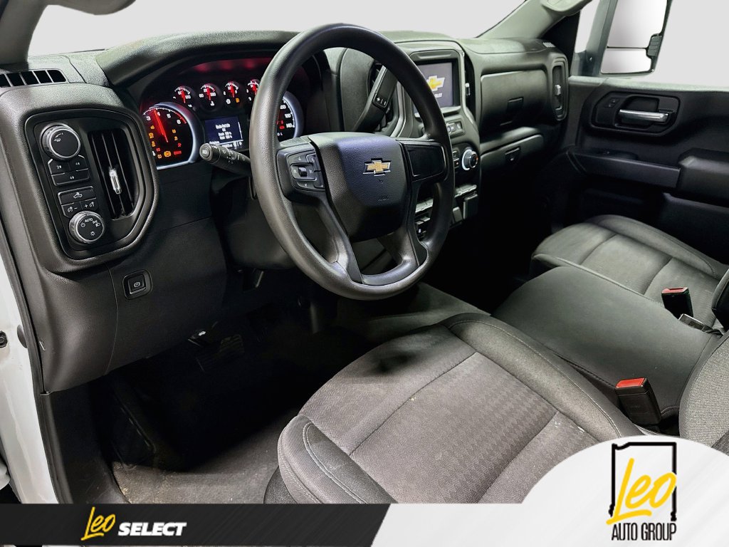 Used 2024 Chevrolet Silverado 2500 Custom w/ Custom Convenience Package AWD/4WD image 12