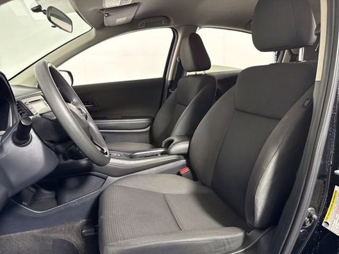 Used 2022 Honda HR-V LX image 14