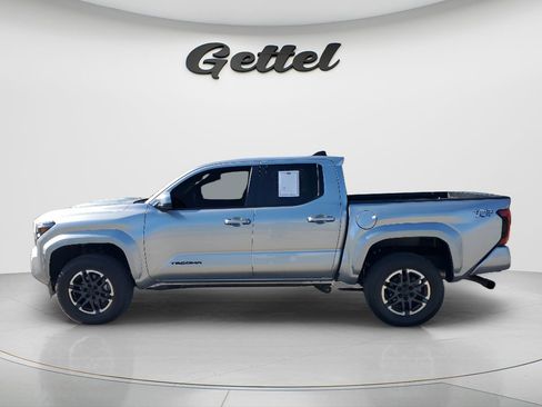 Certified 2025 Toyota Tacoma TRD Sport image 7