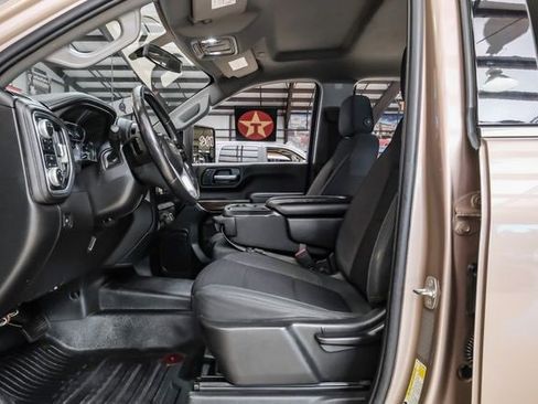 Used 2020 GMC Sierra 2500 SLE w/ Gooseneck/5TH Wheel Package image 6