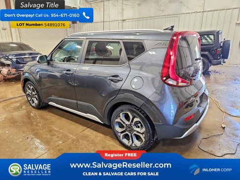 Used 2021 Kia Soul X-Line FWD image 3