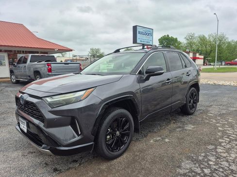 Used 2022 Toyota RAV4 XSE image 1