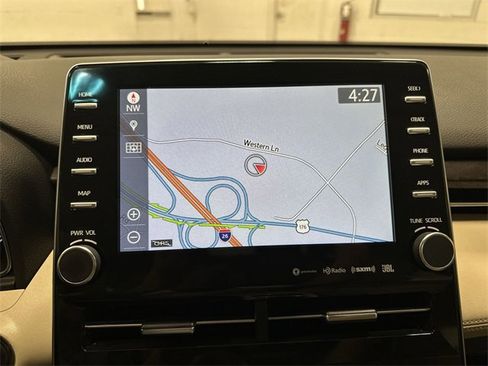 Used 2019 Toyota Avalon Limited image 30