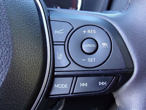 Used 2024 Toyota RAV4 XLE w/ Convenience Package image 38