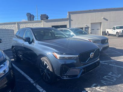 Used 2024 Volvo XC60 B5 Ultimate w/ Climate Package