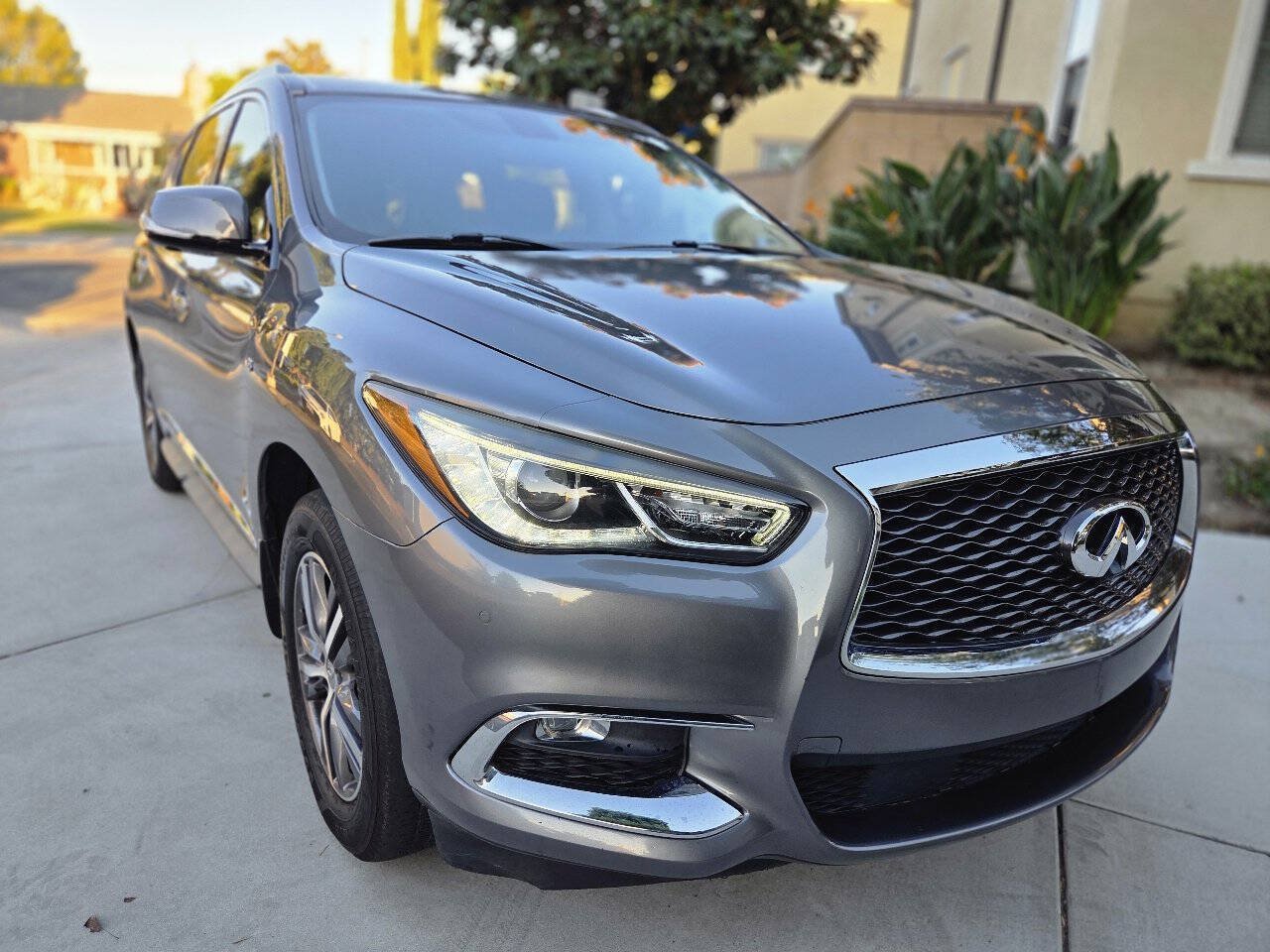 Used 2018 INFINITI QX60 Luxe w/ Premium Plus Package AWD/4WD image 7
