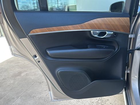 Used 2023 Volvo XC90 B6 Plus w/ Protection Package image 24