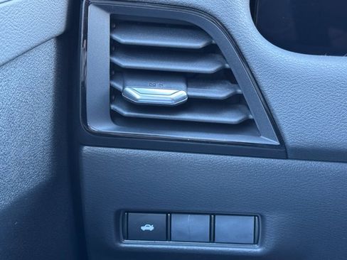New 2026 Nissan Sentra SV w/ Floor Mat Package FWD image 21