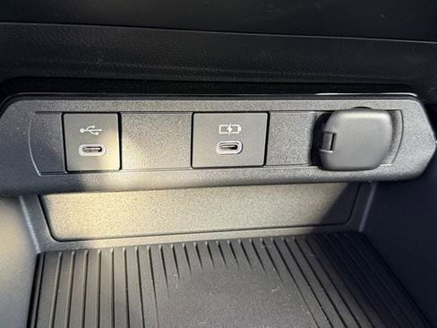 New 2026 Toyota Prius XSE image 20