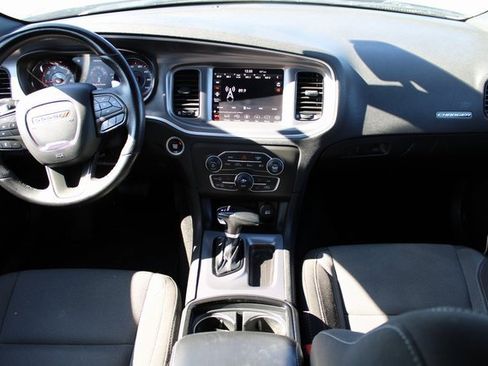 Used 2021 Dodge Charger SXT w/ Driver Convenience Group image 14