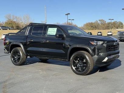 New 2025 Chevrolet Colorado Trail Boss w/ Midnight Edition