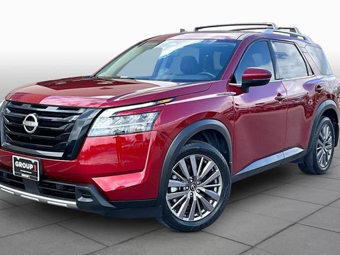 Used 2023 Nissan Pathfinder SL w/ SL Premium Package image 1