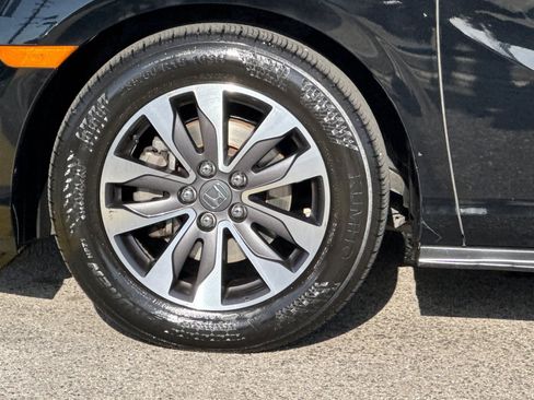 Used 2022 Honda Odyssey EX-L image 25
