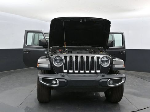 Used 2020 Jeep Wrangler Unlimited Sahara w/ Uconnect 4C Nav & Sound Group AWD/4WD image 49