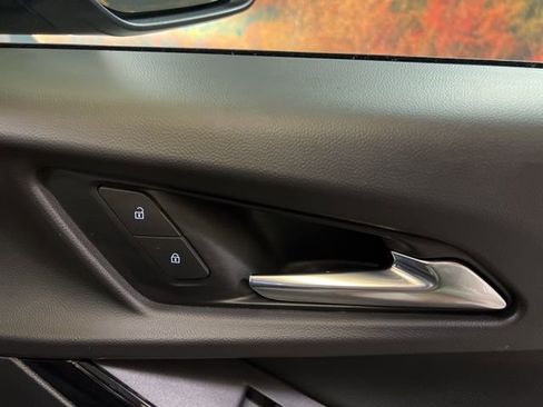 Used 2026 Chevrolet Equinox LT image 56