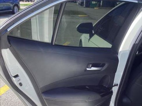 Used 2019 Toyota Corolla XSE FWD image 14