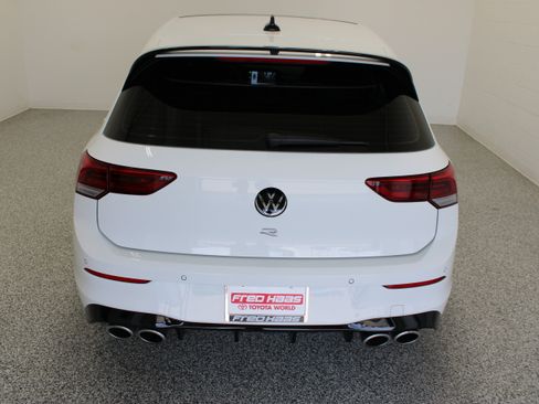 Used 2024 Volkswagen Golf R AWD/4WD image 8