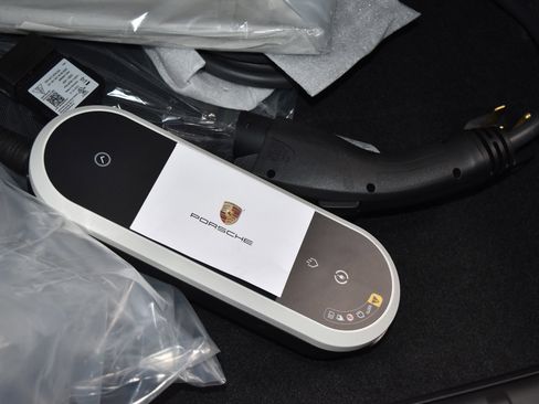 Used 2024 Porsche Taycan image 30