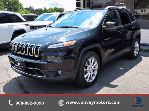 Used 2018 Jeep Cherokee Limited AWD/4WD image 1