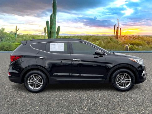 Used 2018 Hyundai Santa Fe Sport image 6