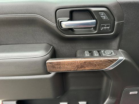 Certified 2020 GMC Sierra 1500 Denali w/ Denali Ultimate Package image 11