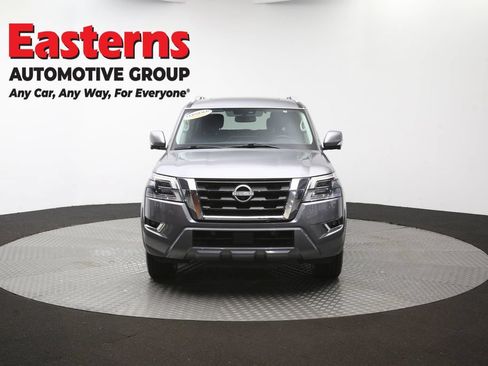 Used 2024 Nissan Armada SL w/ Captain's Chairs Package AWD/4WD image 90