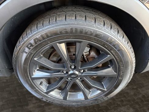 Used 2018 Ford Explorer XLT w/ Equipment Group 202A image 44