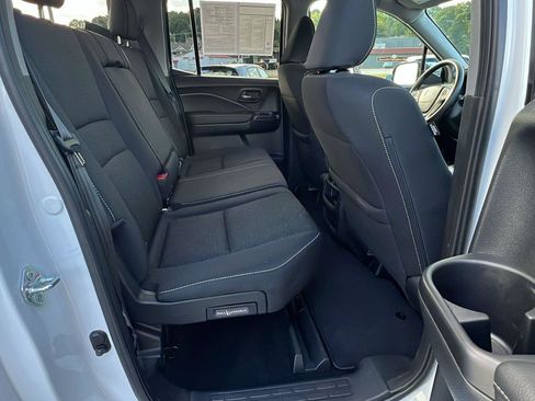 Used 2021 Honda Ridgeline Sport image 15