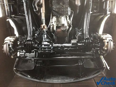 Used 2015 RAM 3500 Tradesman w/ Chrome Appearance Group image 16